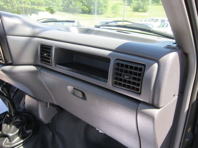 Dodge Ram 2500 1997 photo 14