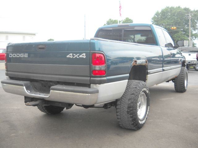 Dodge Ram 2500 1998 photo 3