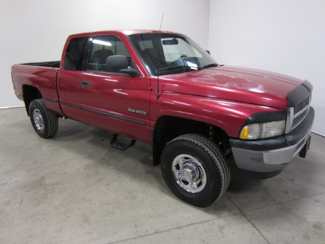 Dodge Ram 2500 1998 photo 2