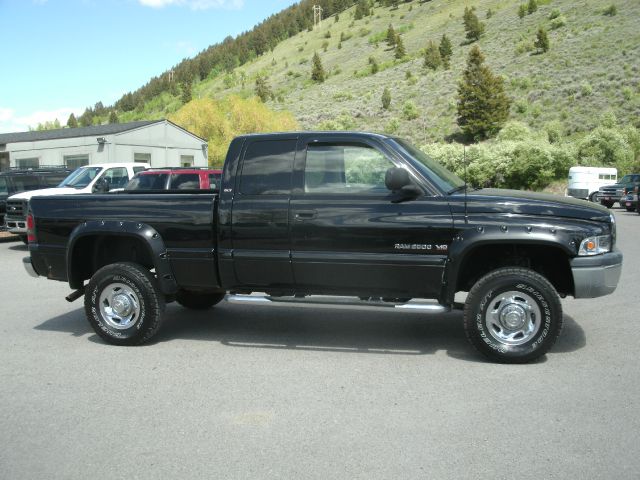 Dodge Ram 2500 1998 photo 9