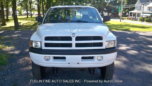 Dodge Ram 2500 1998 photo 3