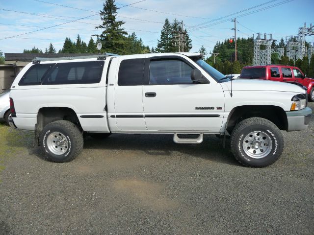 Dodge Ram 2500 1999 photo 9