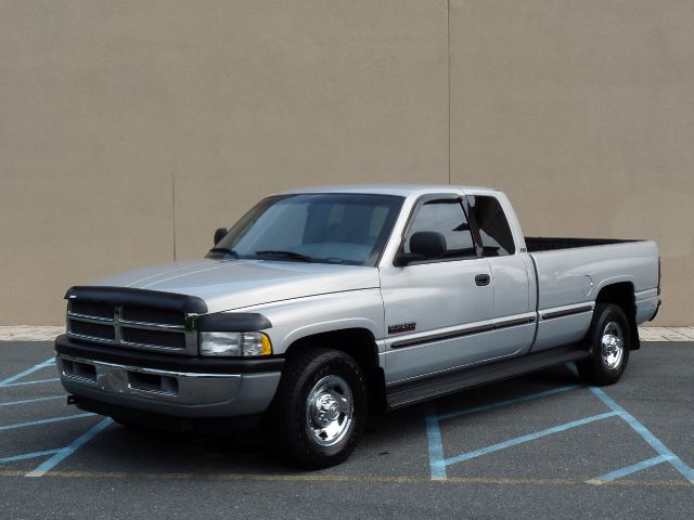 Dodge Ram 2500 1999 photo 3