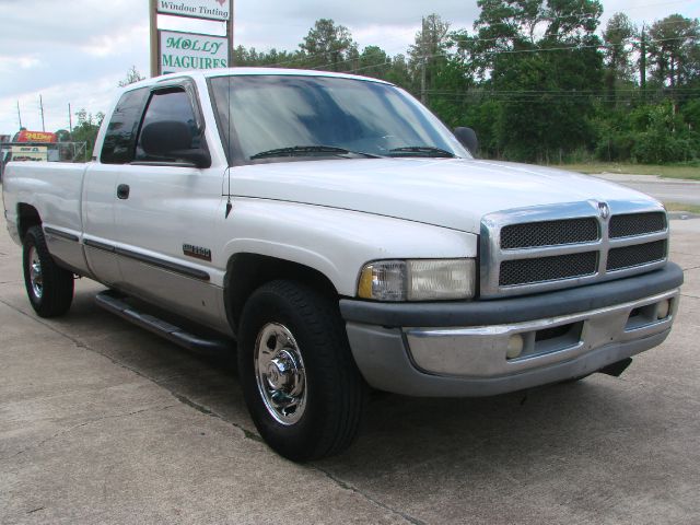 Dodge Ram 2500 1999 photo 14