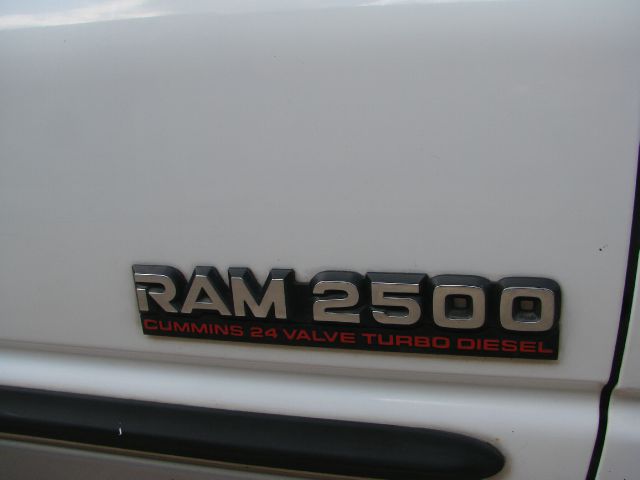 Dodge Ram 2500 1999 photo 8