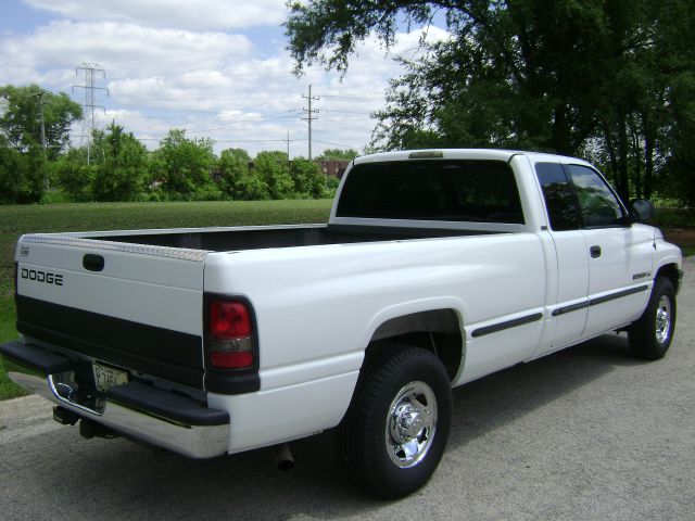 Dodge Ram 2500 1999 photo 1