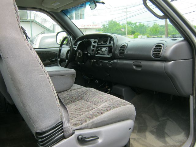 Dodge Ram 2500 2000 photo 5