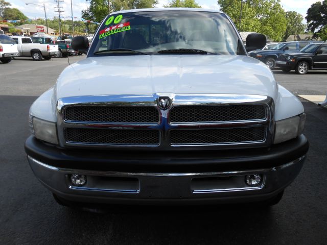 Dodge Ram 2500 2000 photo 1