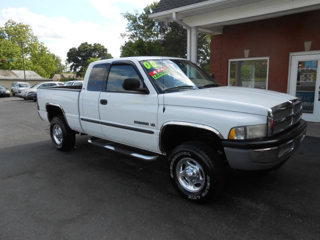 Dodge Ram 2500 2000 photo 14