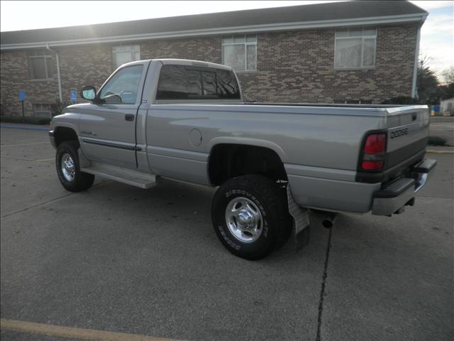 Dodge Ram 2500 5dr EX-L RES W/dvd/leather Pickup