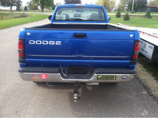 Dodge Ram 2500 2001 photo 3