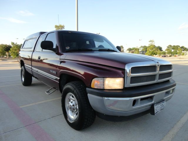 Dodge Ram 2500 2001 photo 2