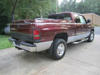 Dodge Ram 2500 1500 LT Crew Cab 4WD Pickup Truck