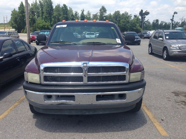 Dodge Ram 2500 2001 photo 2