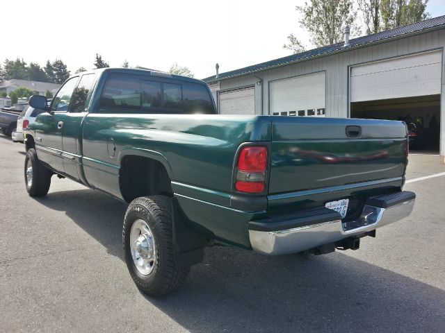 Dodge Ram 2500 2001 photo 4