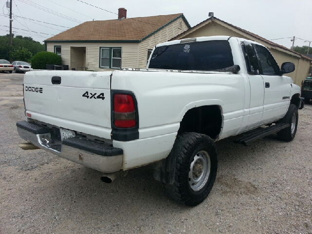 Dodge Ram 2500 1500 LT 4WD Pickup Truck