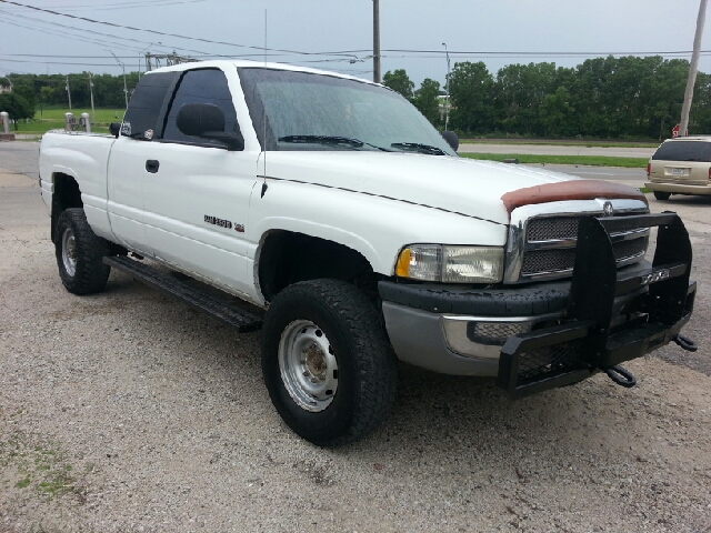 Dodge Ram 2500 2001 photo 4