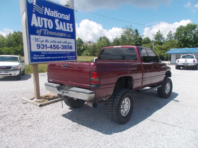 Dodge Ram 2500 1500 LT 4WD Pickup Truck