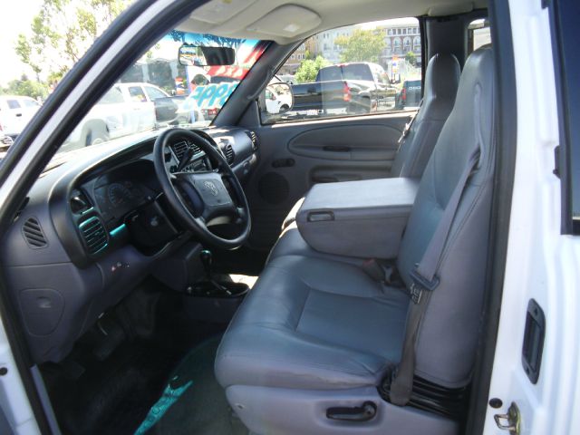 Dodge Ram 2500 2001 photo 3