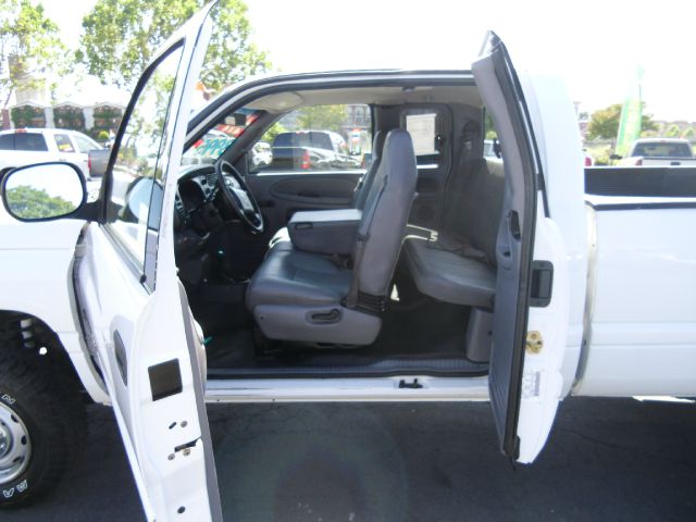 Dodge Ram 2500 2001 photo 6