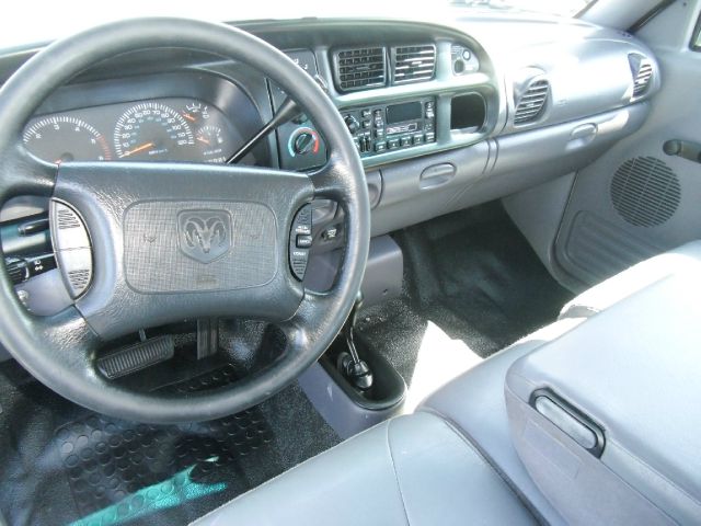 Dodge Ram 2500 2001 photo 7