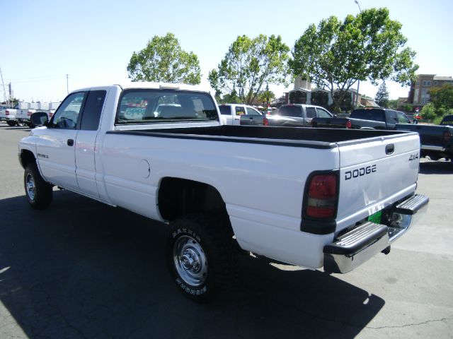 Dodge Ram 2500 2001 photo 8