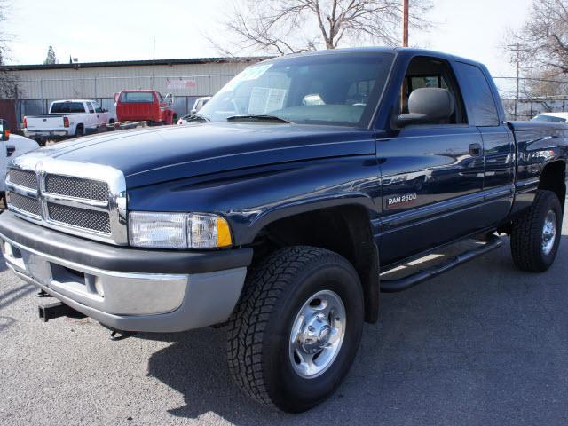 Dodge Ram 2500 Unknown Pickup