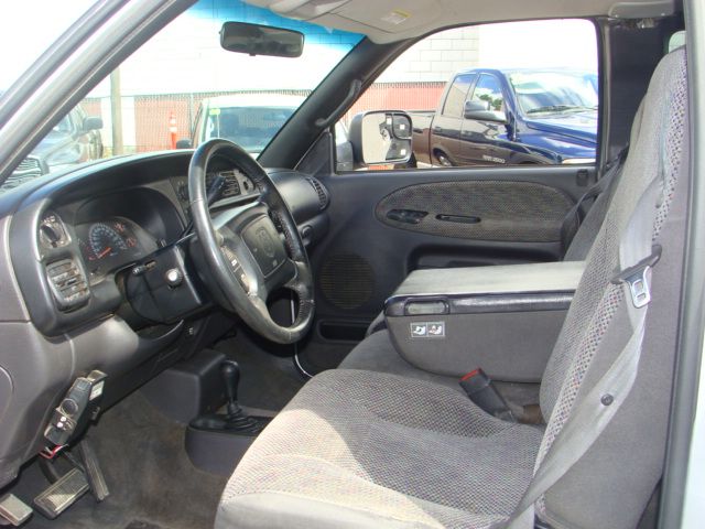 Dodge Ram 2500 2001 photo 4