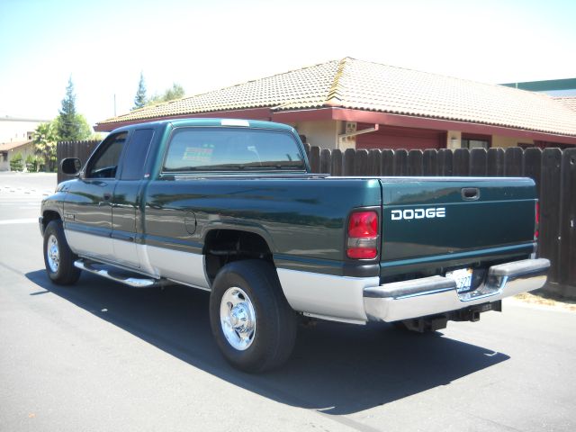 Dodge Ram 2500 2001 photo 4