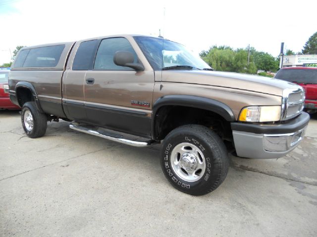 Dodge Ram 2500 2001 photo 15