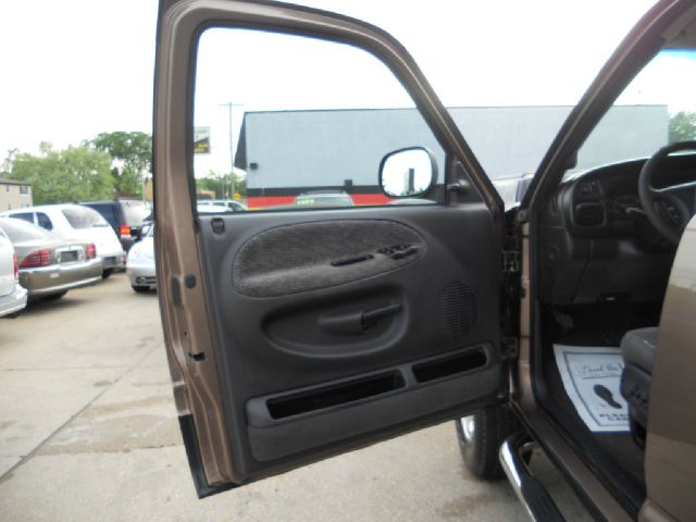 Dodge Ram 2500 2001 photo 8