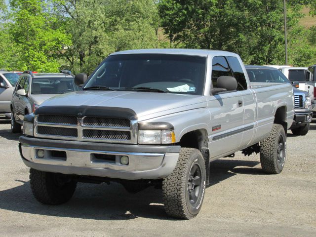 Dodge Ram 2500 2001 photo 15