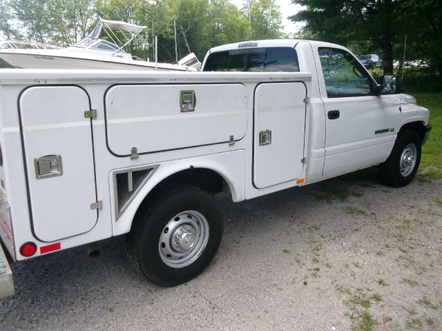 Dodge Ram 2500 2001 photo 2