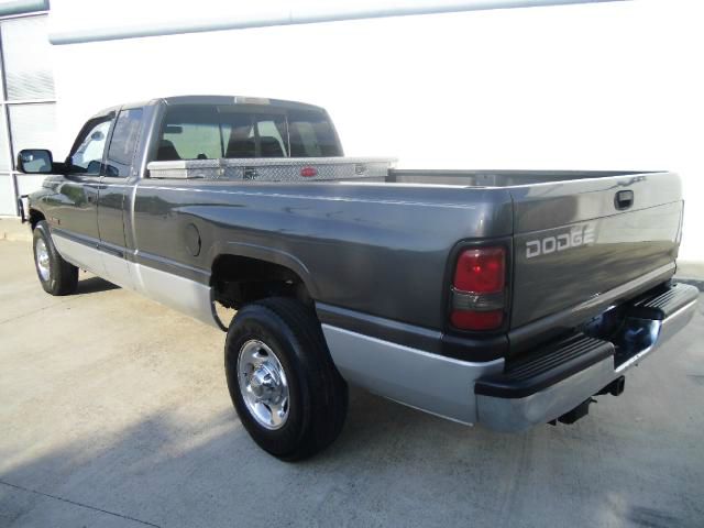 Dodge Ram 2500 2002 photo 16