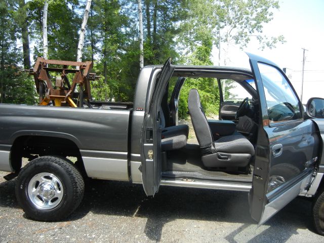 Dodge Ram 2500 2002 photo 10