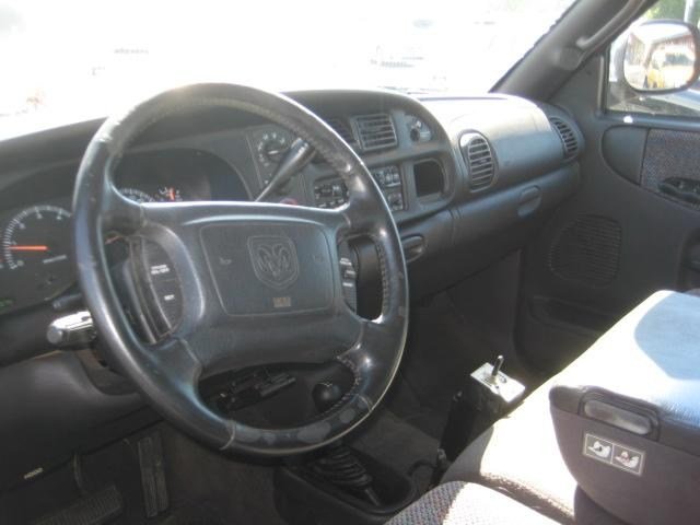 Dodge Ram 2500 2002 photo 5