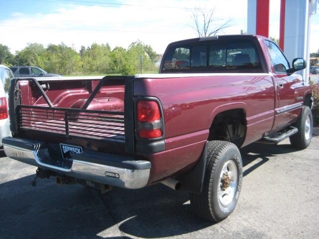 Dodge Ram 2500 2002 photo 3