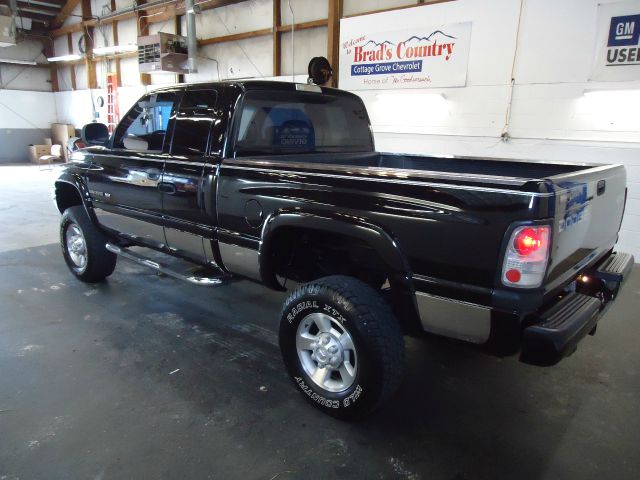 Dodge Ram 2500 2002 photo 2