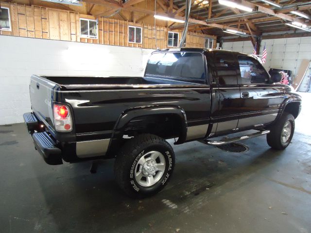 Dodge Ram 2500 2002 photo 3