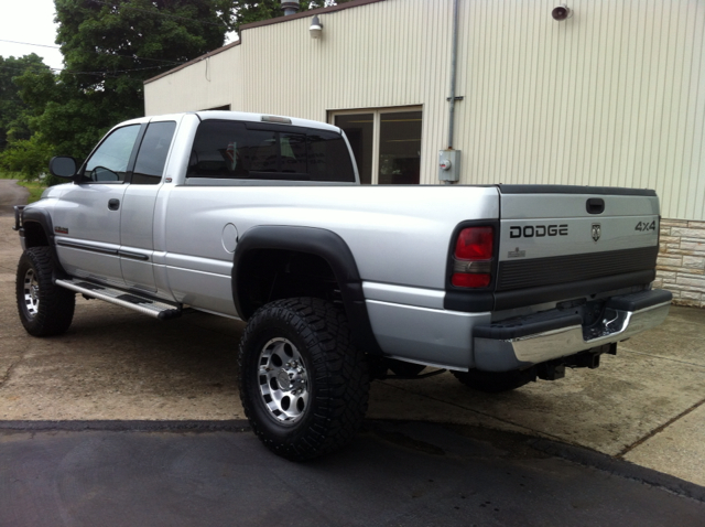 Dodge Ram 2500 2002 photo 10