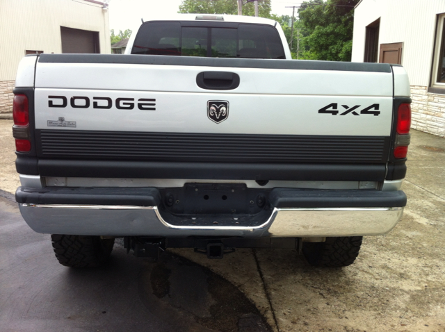 Dodge Ram 2500 2002 photo 9