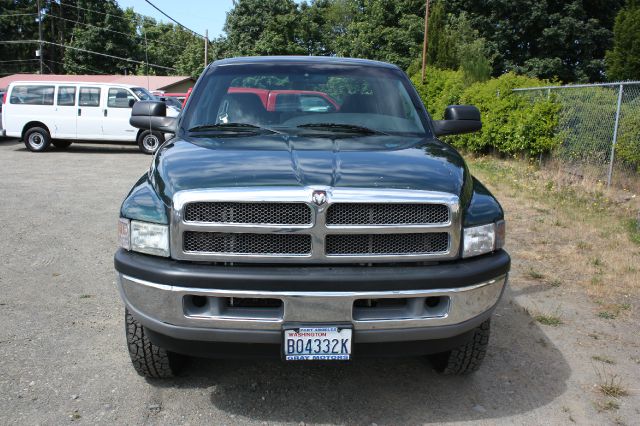 Dodge Ram 2500 2002 photo 2