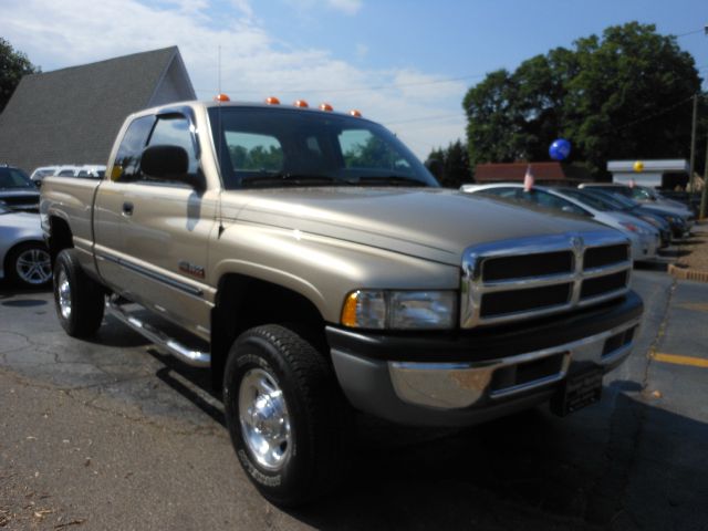 Dodge Ram 2500 2002 photo 1