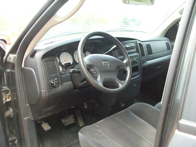 Dodge Ram 2500 2003 photo 2