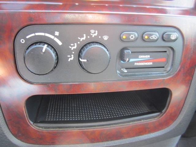 Dodge Ram 2500 2003 photo 23