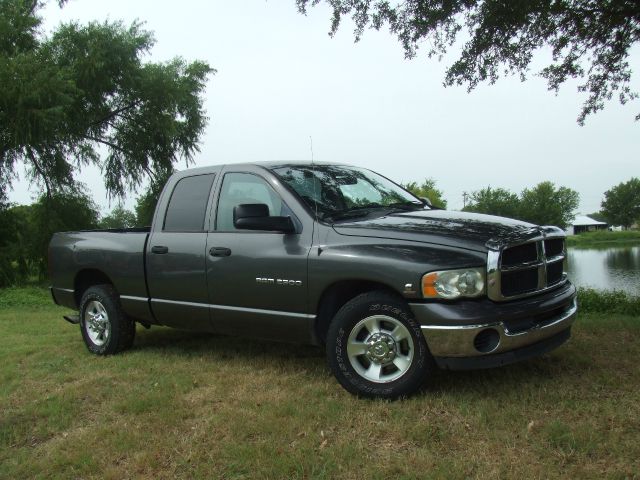 Dodge Ram 2500 2003 photo 3