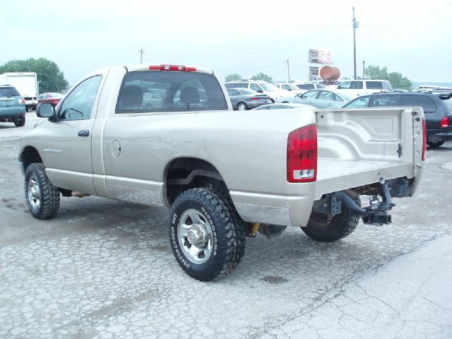 Dodge Ram 2500 2003 photo 2