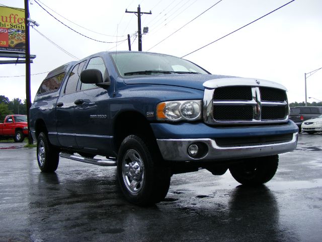 Dodge Ram 2500 2003 photo 3