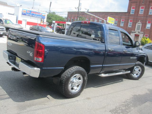 Dodge Ram 2500 2003 photo 2