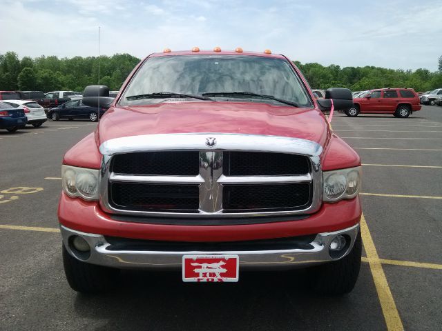 Dodge Ram 2500 Ext WT Pickup Truck